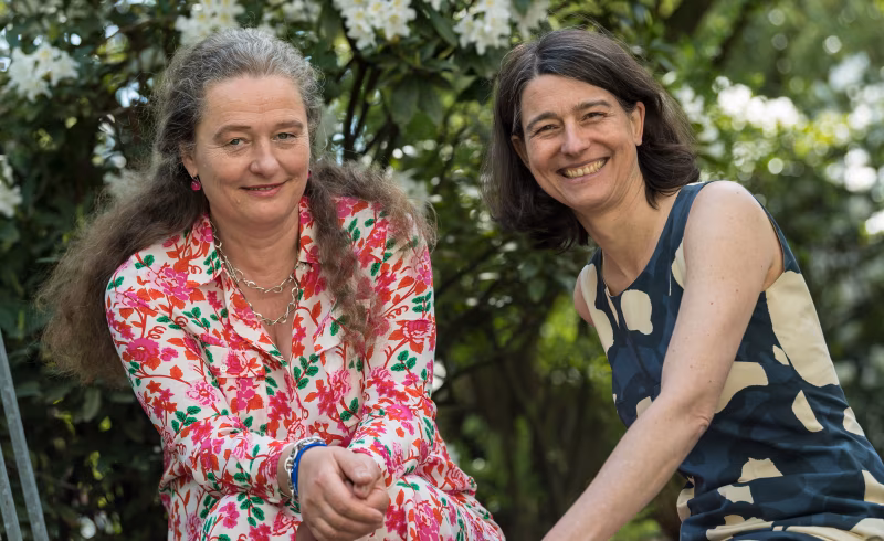 Schwestern Dr. Ursula Becker und Dr. Petra Becker