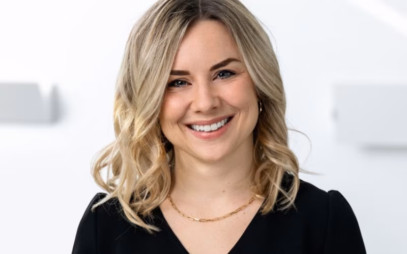 Dr. Alena Rentsch