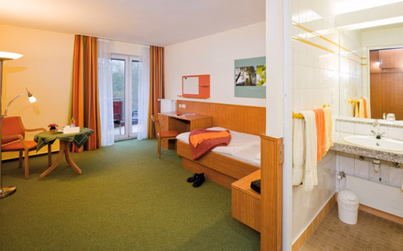 Patientenzimmer Burg-Klinik